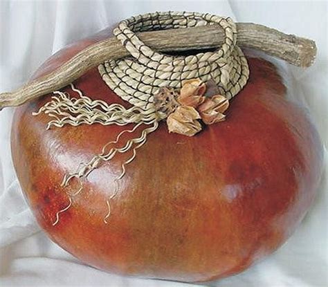 The secret of the mafic gourd